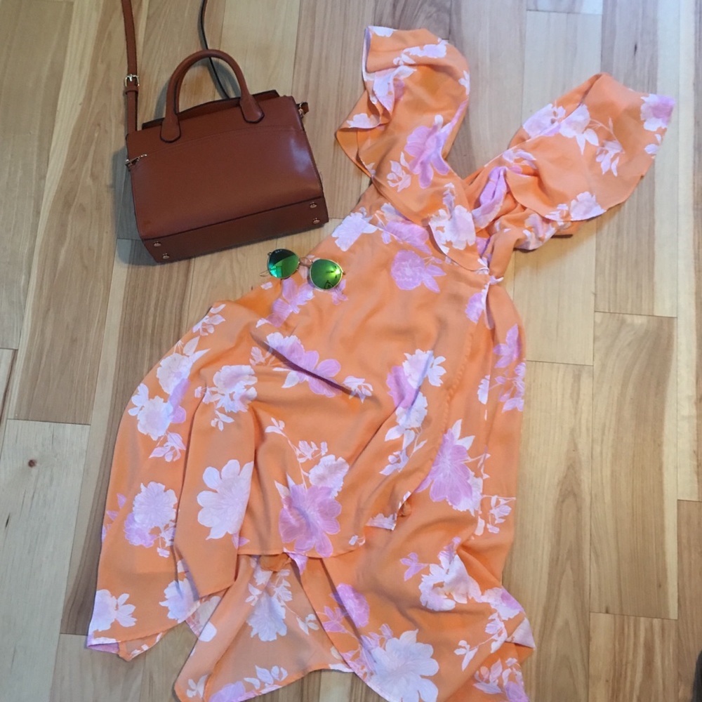 LULU’S ORANGE FLORAL PRINT RUFFLED WRAP DRESS